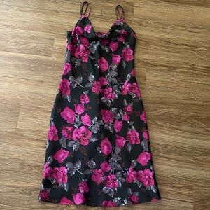 Vintage 90’s Y2K floral midi beaded slip dress. Cowl neck slinky thin strap 10